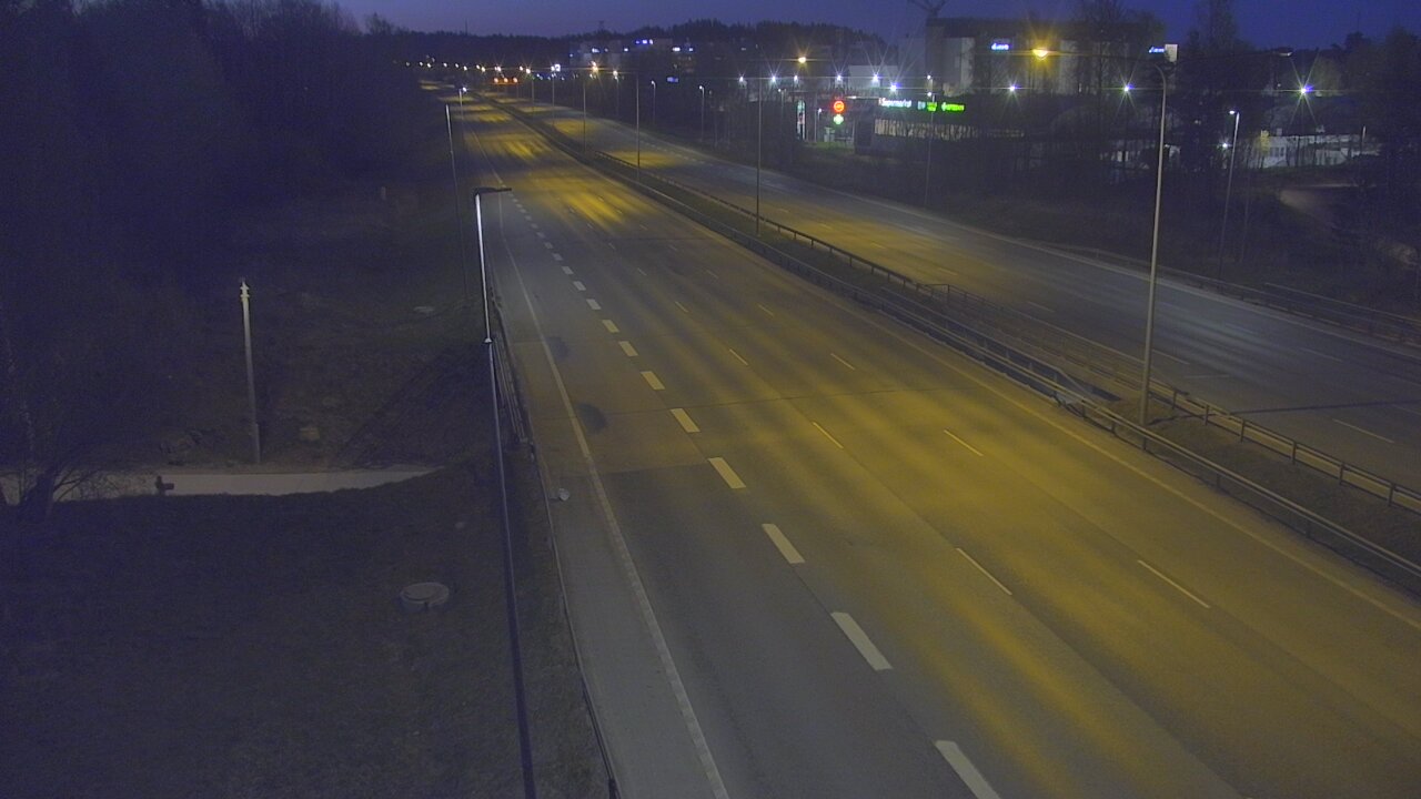 Weather Camera Image Road 1 Espoo, Sinimäki, Espoo, Uusimaa