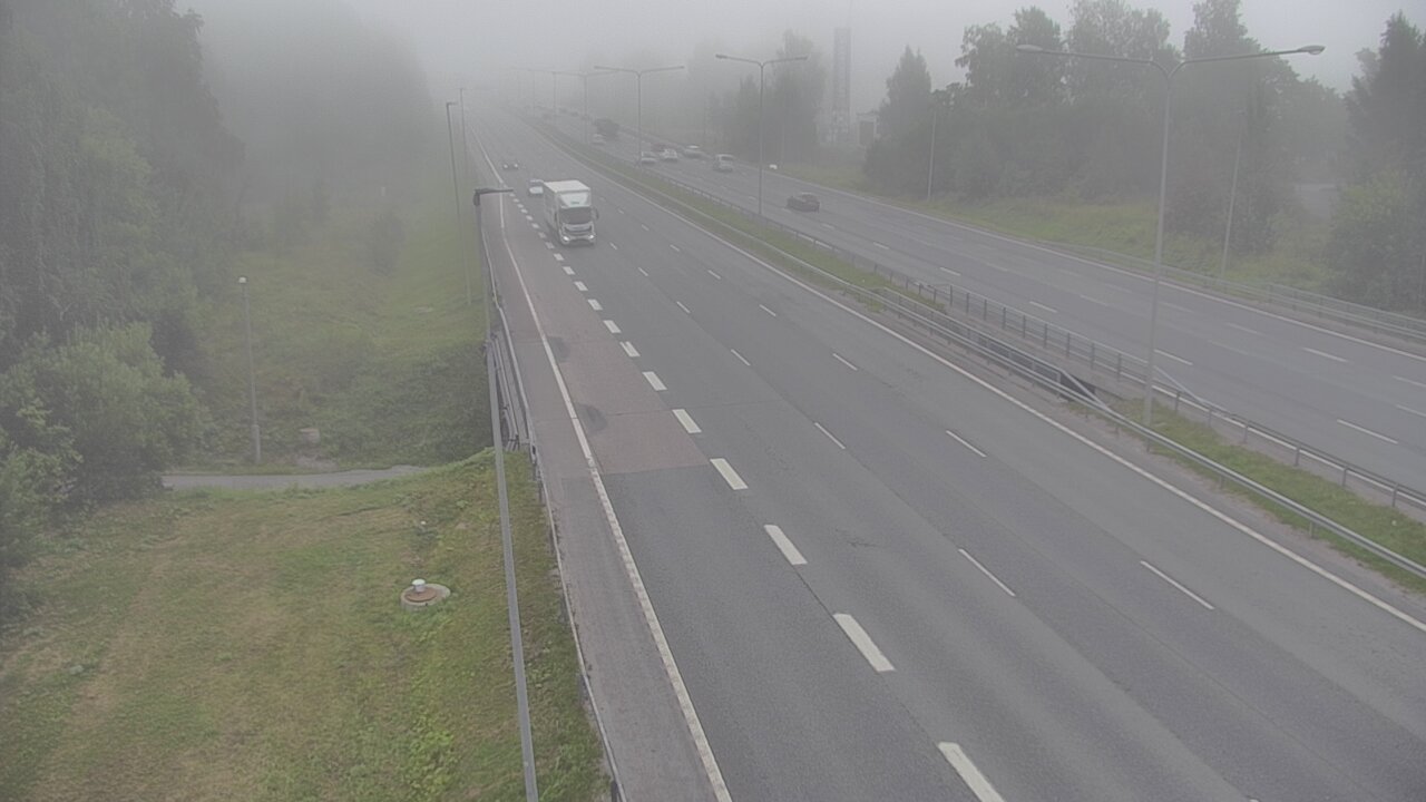 Weather Camera Image Road 1 Espoo, Sinimäki, Espoo, Uusimaa