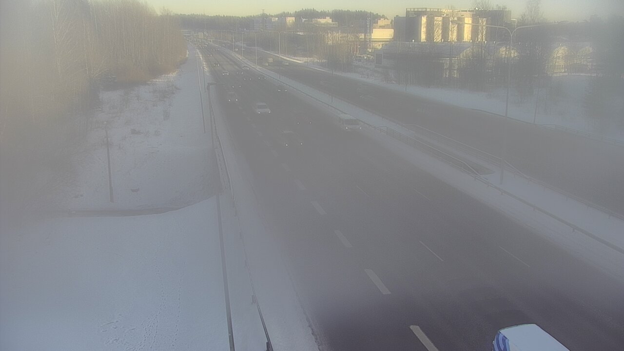 Weather Camera Image Road 1 Espoo, Sinimäki, Espoo, Uusimaa