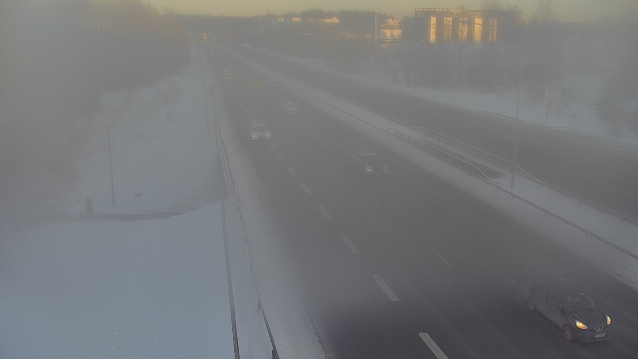 Weather Camera Image Road 1 Espoo, Sinimäki, Espoo, Uusimaa