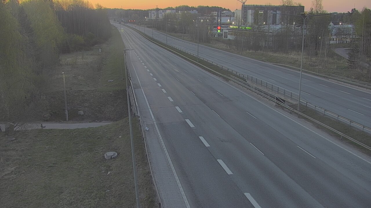 Weather Camera Image Road 1 Espoo, Sinimäki, Espoo, Uusimaa