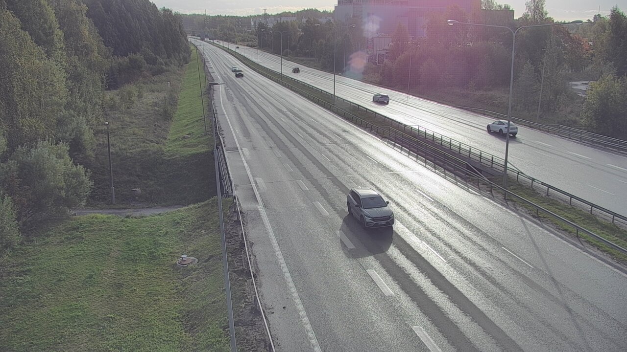 Weather Camera Image Road 1 Espoo, Sinimäki, Espoo, Uusimaa