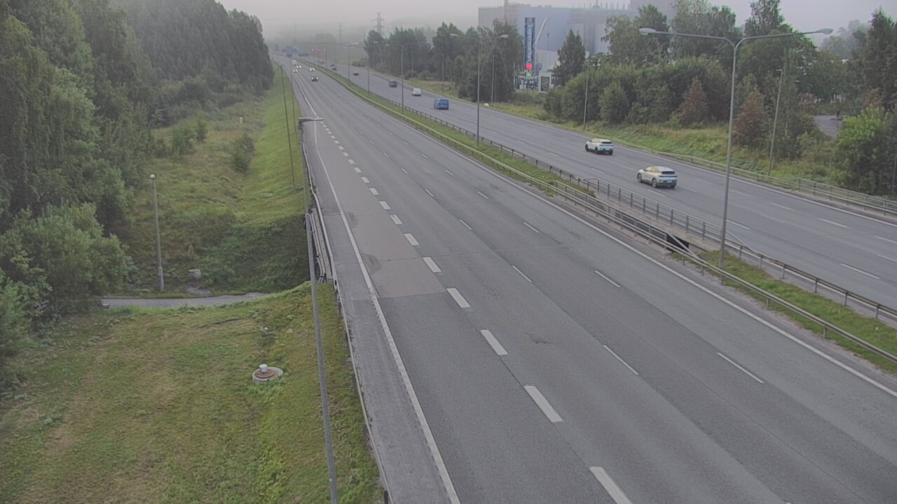 Weather Camera Image Road 1 Espoo, Sinimäki, Espoo, Uusimaa