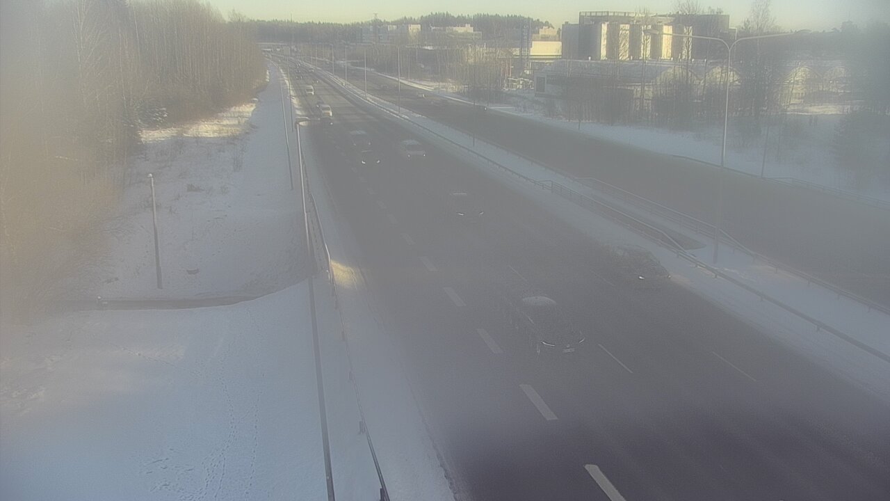 Weather Camera Image Road 1 Espoo, Sinimäki, Espoo, Uusimaa