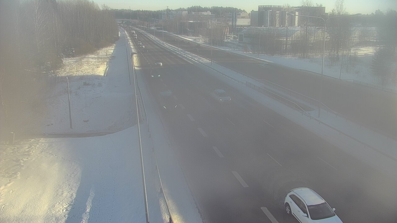 Weather Camera Image Road 1 Espoo, Sinimäki, Espoo, Uusimaa