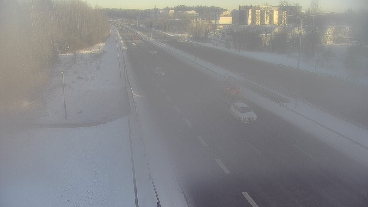 Weather Camera Image Road 1 Espoo, Sinimäki, Espoo, Uusimaa