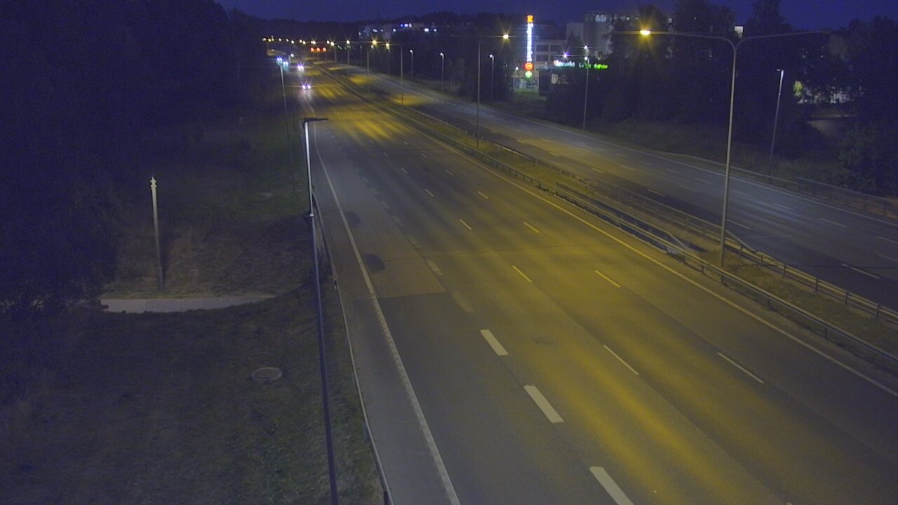 Weather Camera Image Road 1 Espoo, Sinimäki, Espoo, Uusimaa