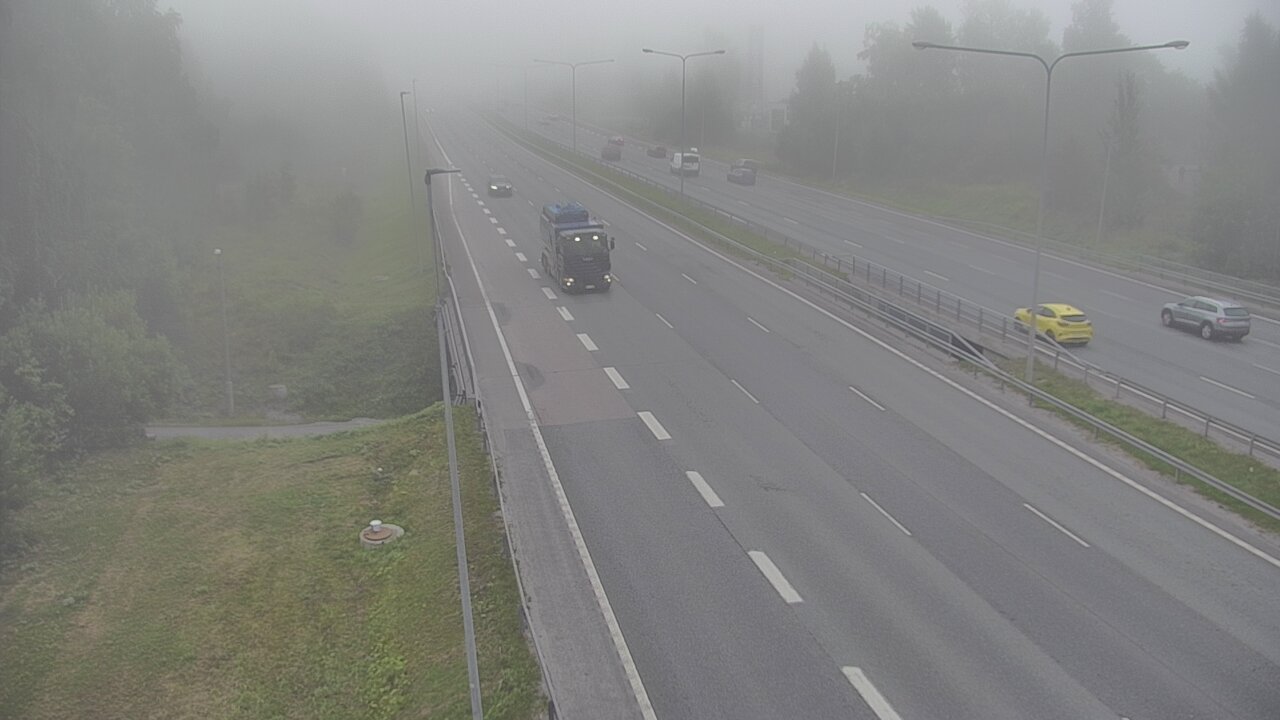 Weather Camera Image Road 1 Espoo, Sinimäki, Espoo, Uusimaa