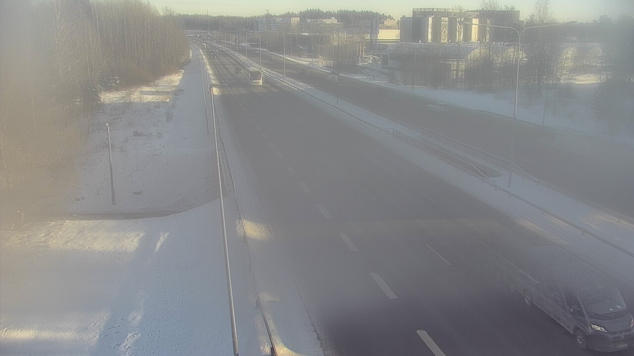 Weather Camera Image Road 1 Espoo, Sinimäki, Espoo, Uusimaa