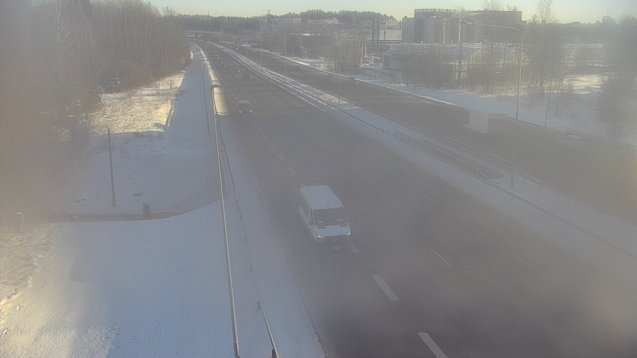Weather Camera Image Road 1 Espoo, Sinimäki, Espoo, Uusimaa