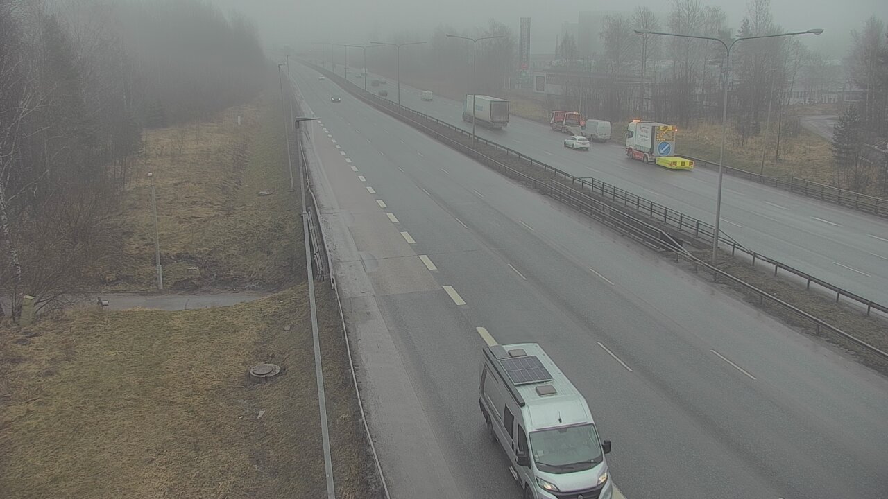 Weather Camera Image Road 1 Espoo, Sinimäki, Espoo, Uusimaa