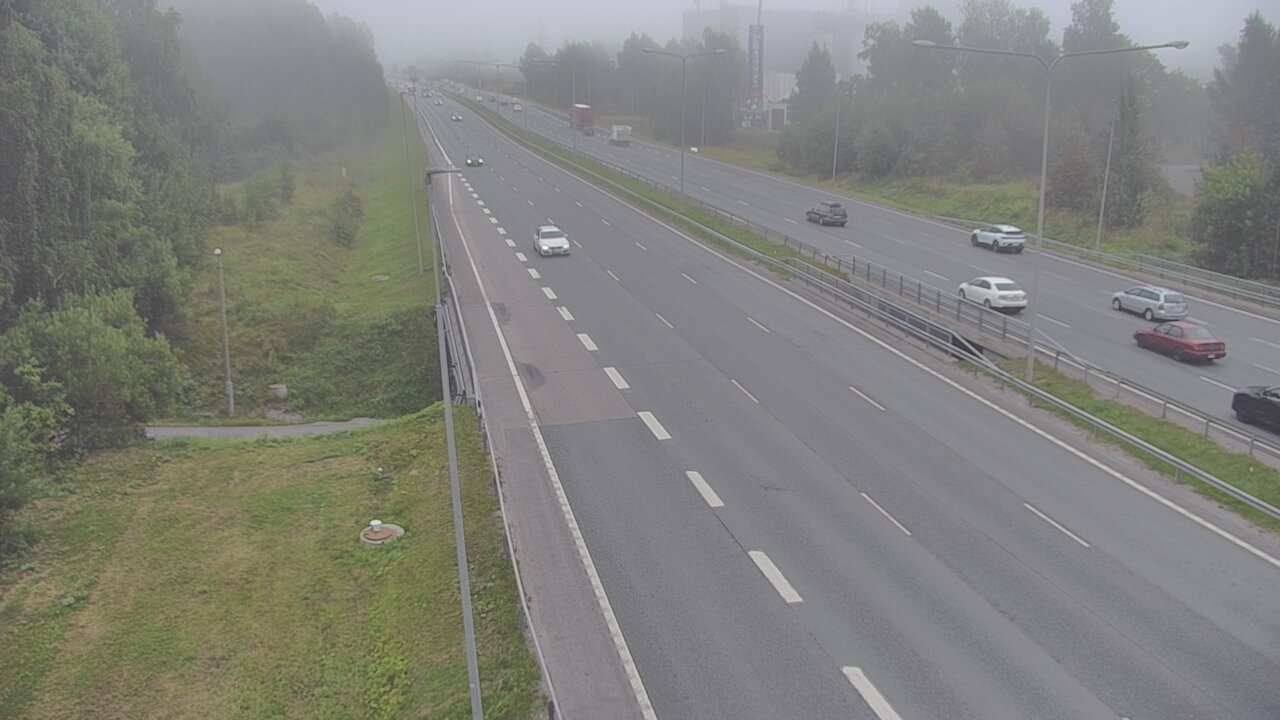 Weather Camera Image Road 1 Espoo, Sinimäki, Espoo, Uusimaa
