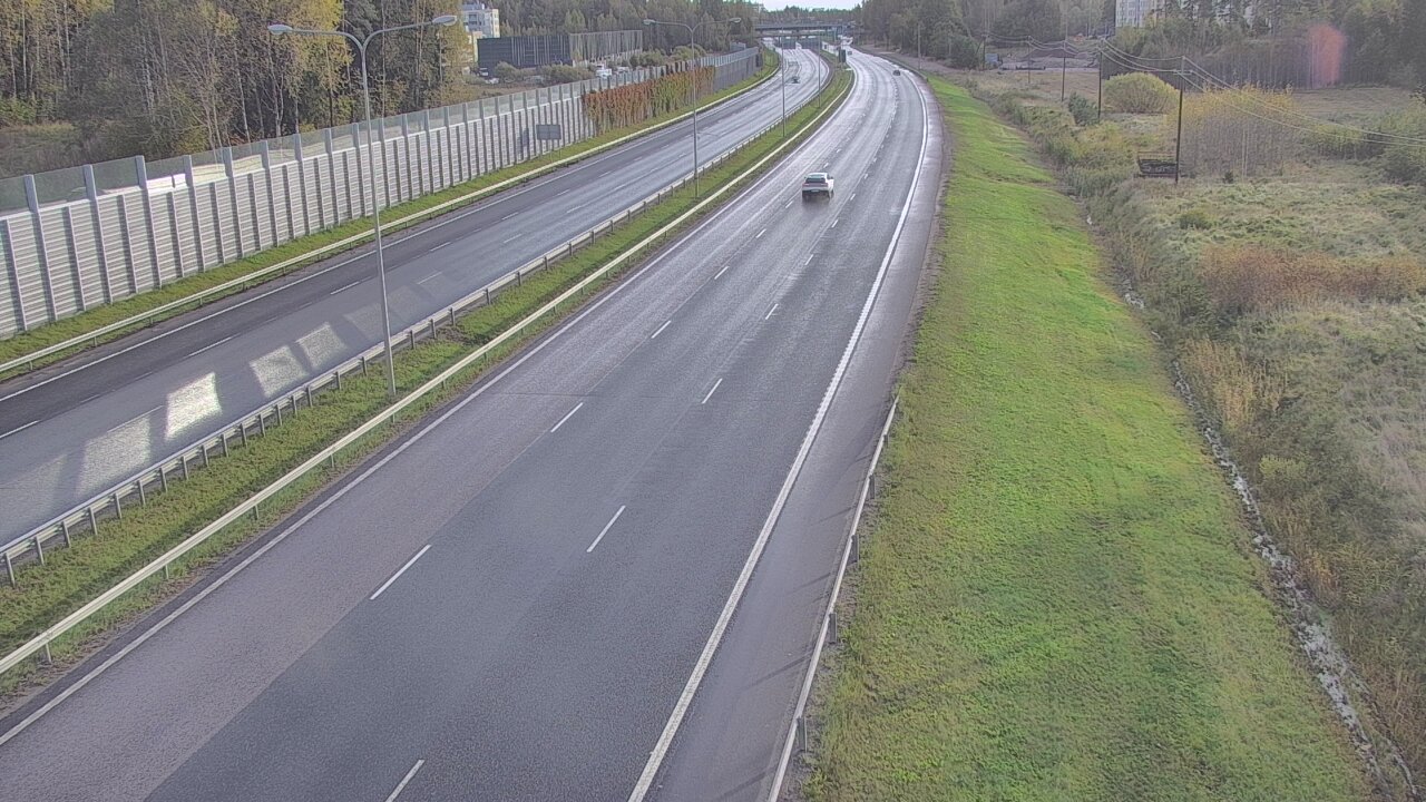 Weather Camera Image Road 1 Espoo, Sepänkylä, Espoo, Uusimaa
