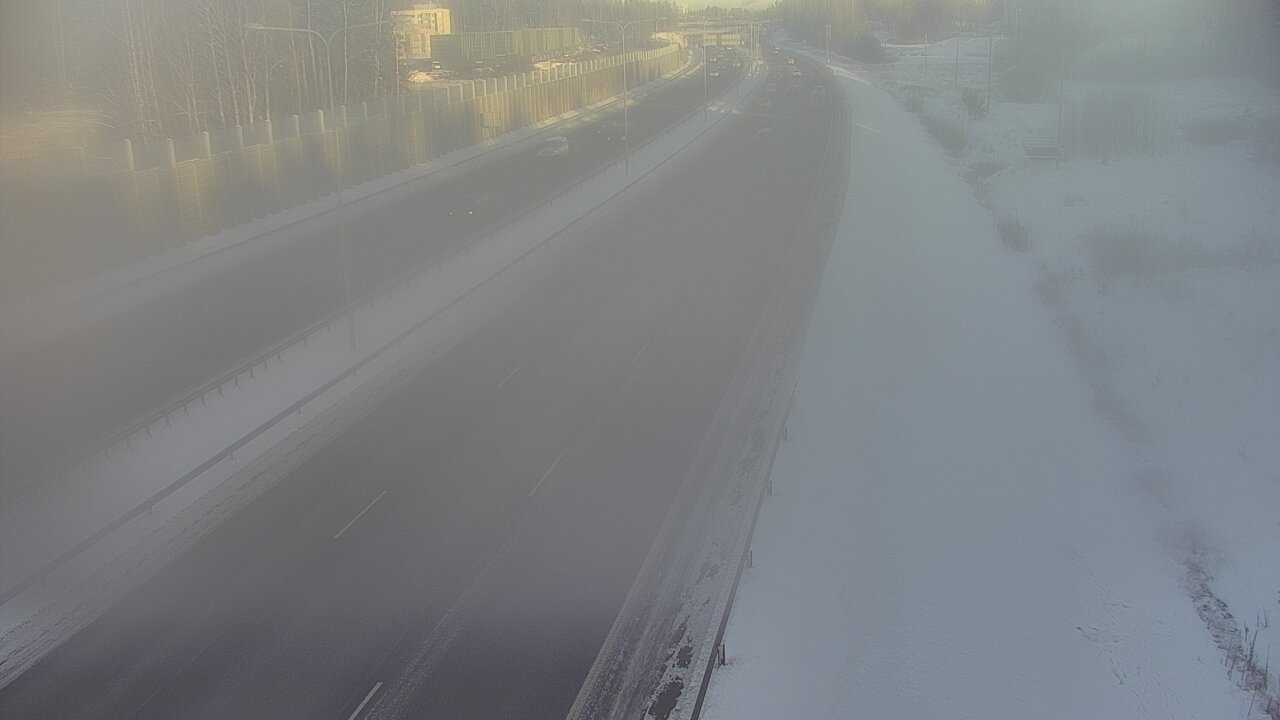 Weather Camera Image Road 1 Espoo, Sepänkylä, Espoo, Uusimaa