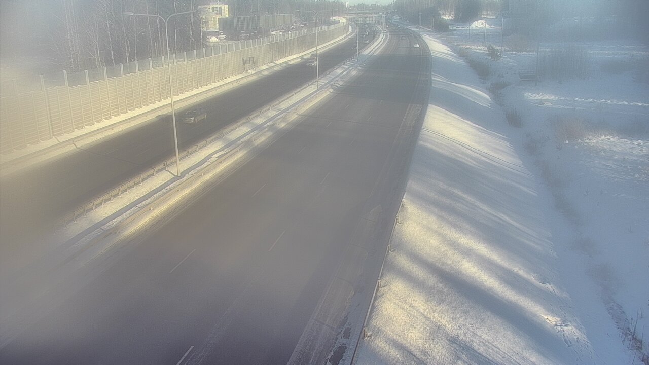 Weather Camera Image Road 1 Espoo, Sepänkylä, Espoo, Uusimaa