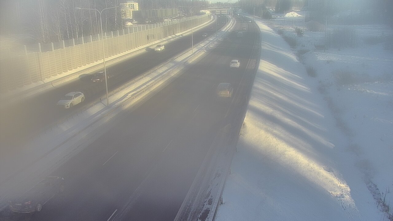 Weather Camera Image Road 1 Espoo, Sepänkylä, Espoo, Uusimaa