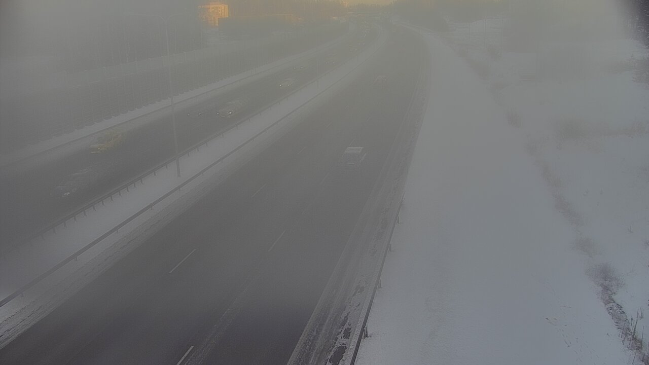 Weather Camera Image Road 1 Espoo, Sepänkylä, Espoo, Uusimaa