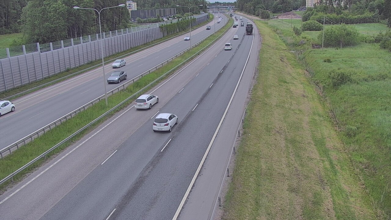 Weather Camera Image Road 1 Espoo, Sepänkylä, Espoo, Uusimaa