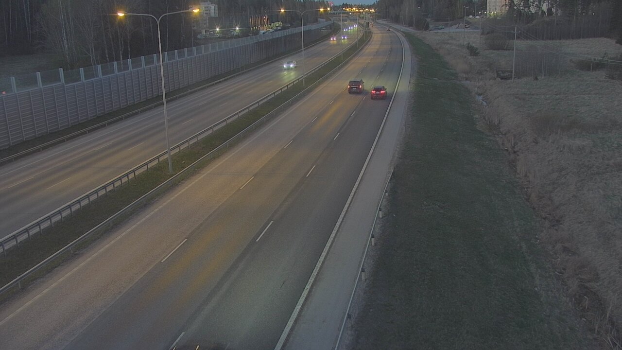 Weather Camera Image Road 1 Espoo, Sepänkylä, Espoo, Uusimaa