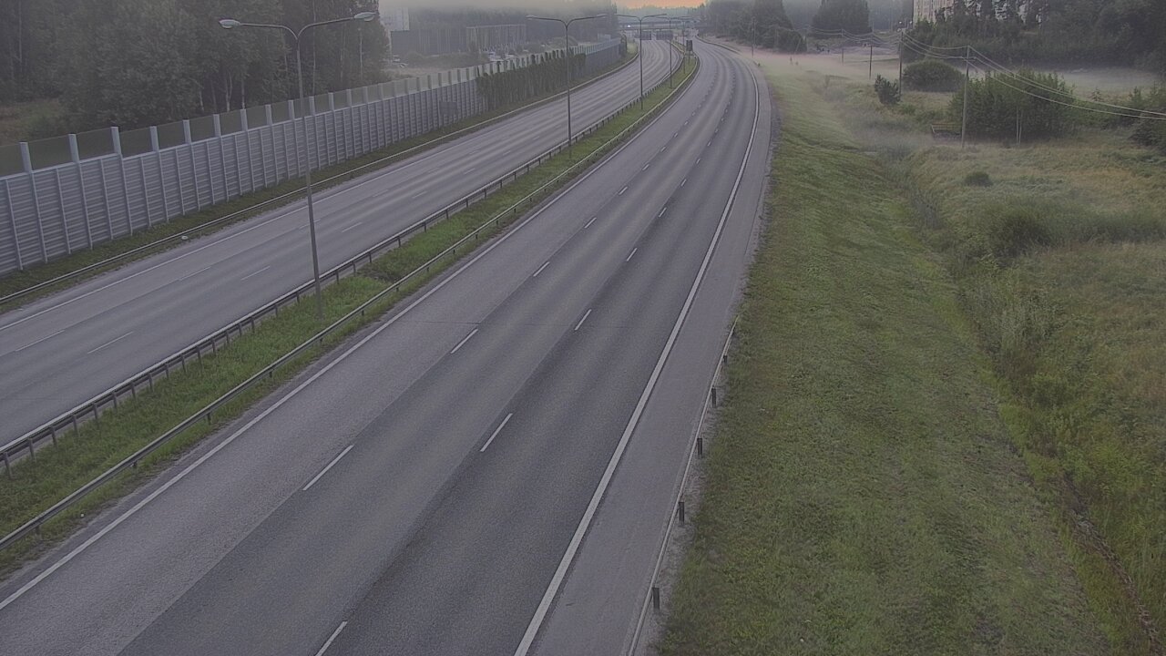 Weather Camera Image Road 1 Espoo, Sepänkylä, Espoo, Uusimaa