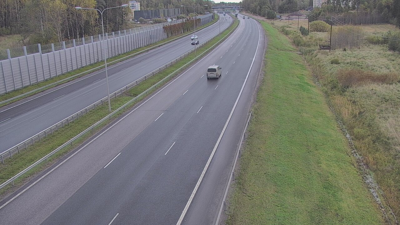 Weather Camera Image Road 1 Espoo, Sepänkylä, Espoo, Uusimaa