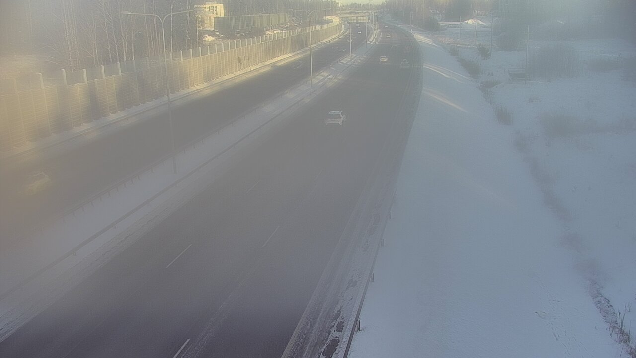 Weather Camera Image Road 1 Espoo, Sepänkylä, Espoo, Uusimaa