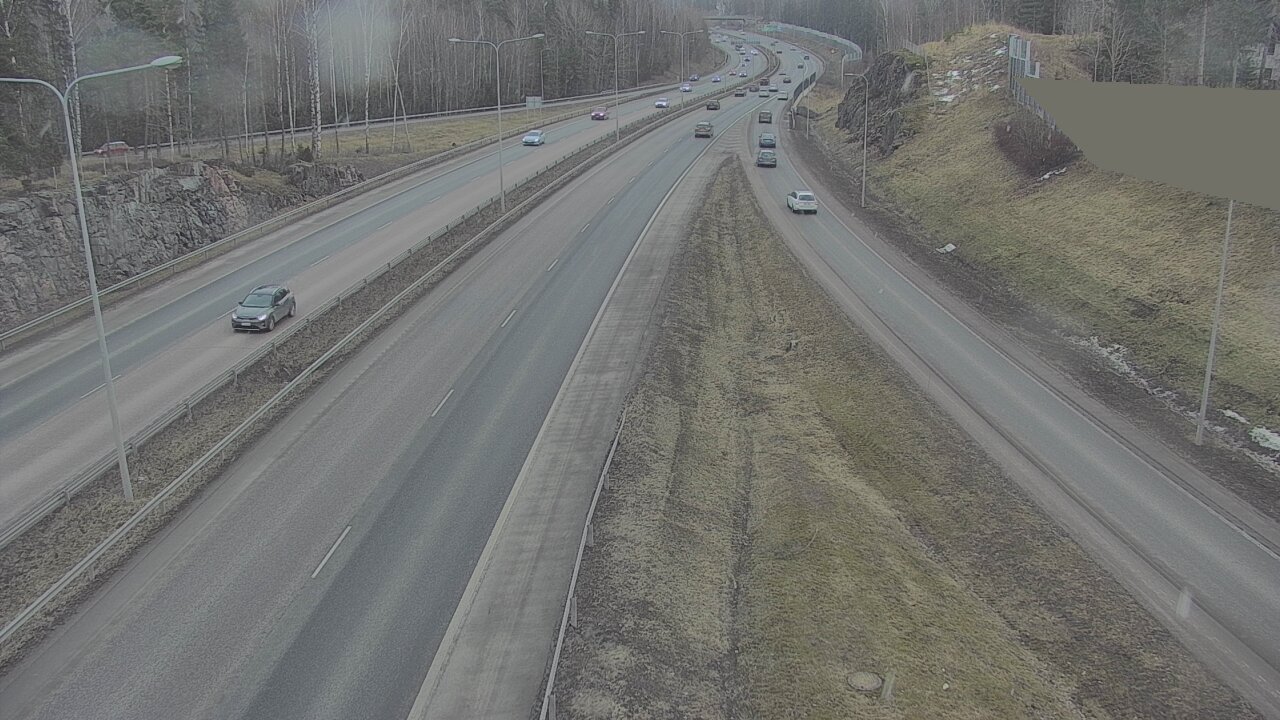 Weather Camera Image Road 1 Espoo, Tuomarila, Espoo, Uusimaa