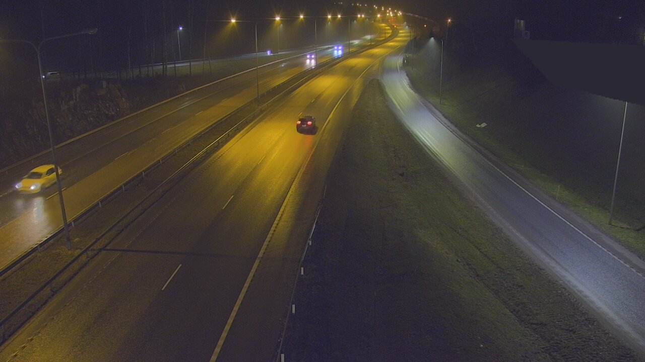 Weather Camera Image Väg 1 Esbo, Domsby, Espoo, Uusimaa