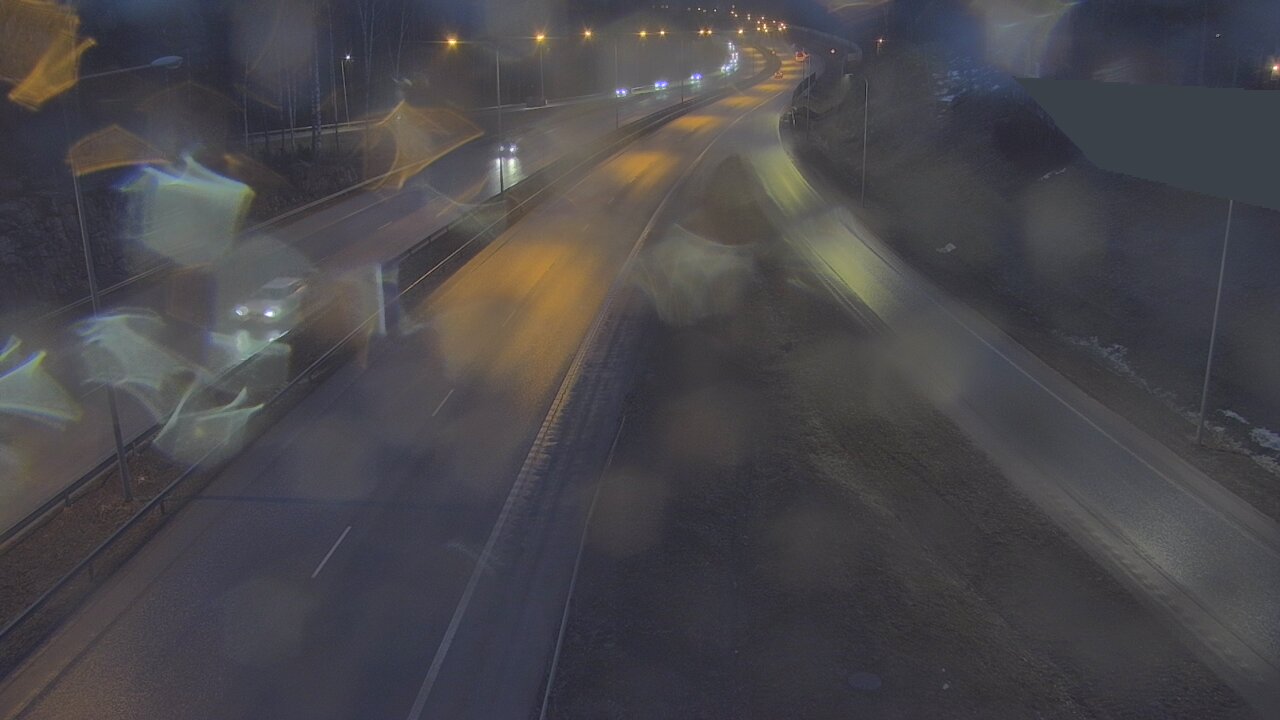 Weather Camera Image Road 1 Espoo, Tuomarila, Espoo, Uusimaa