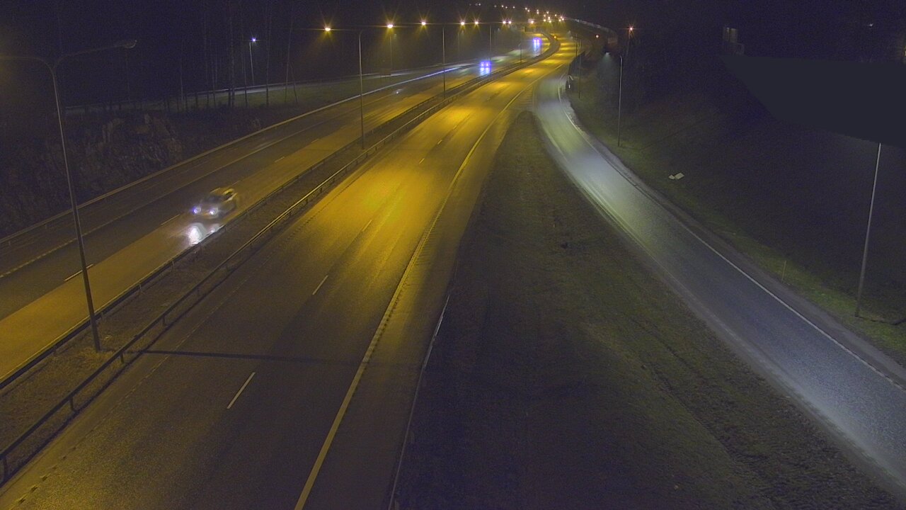 Weather Camera Image Väg 1 Esbo, Domsby, Espoo, Uusimaa