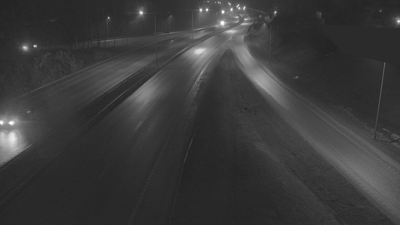 Weather Camera Image Road 1 Espoo, Tuomarila, Espoo, Uusimaa