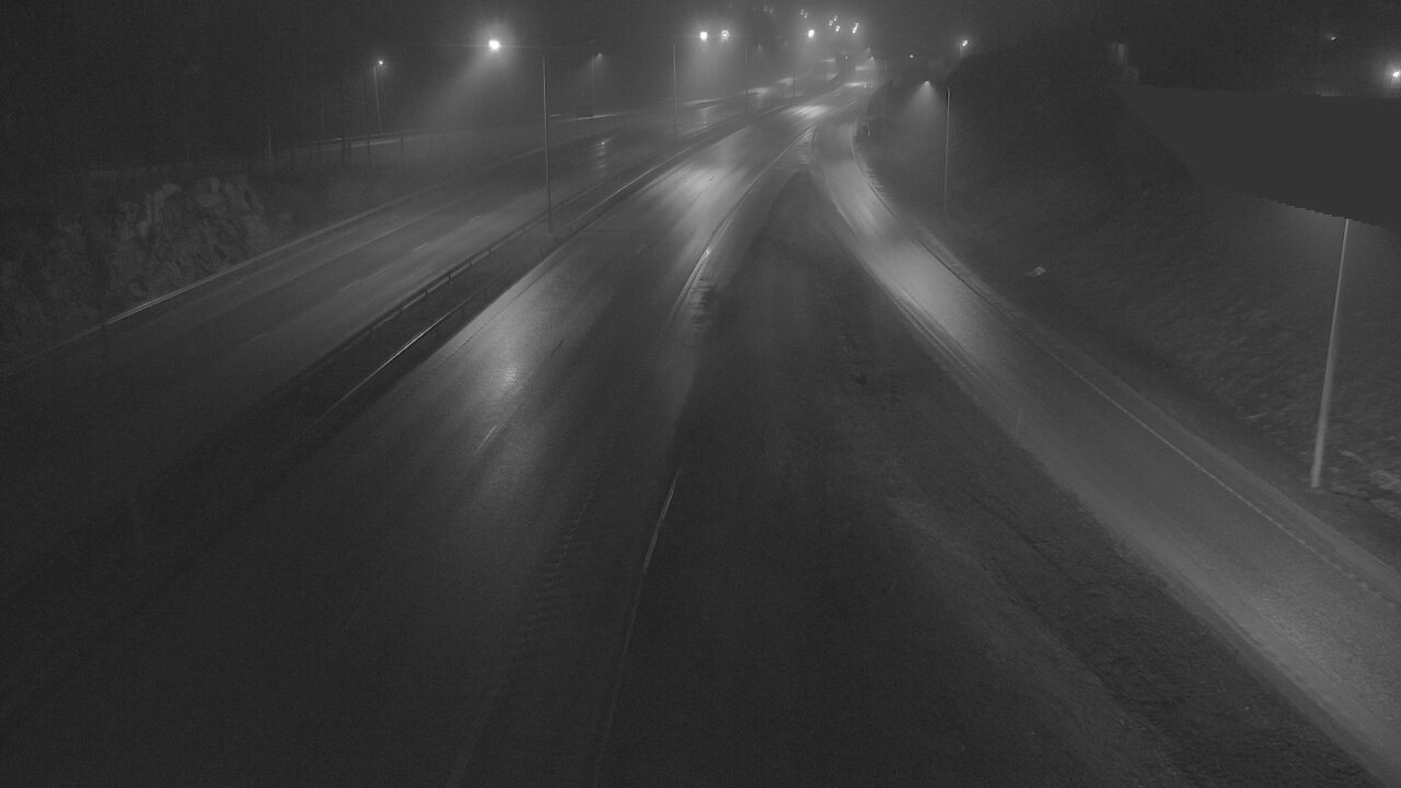 Weather Camera Image Road 1 Espoo, Tuomarila, Espoo, Uusimaa