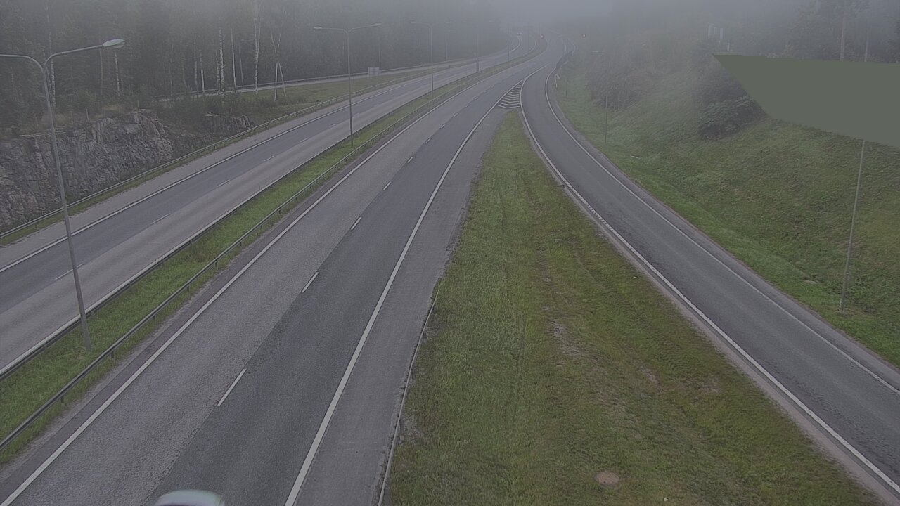 Weather Camera Image Road 1 Espoo, Tuomarila, Espoo, Uusimaa