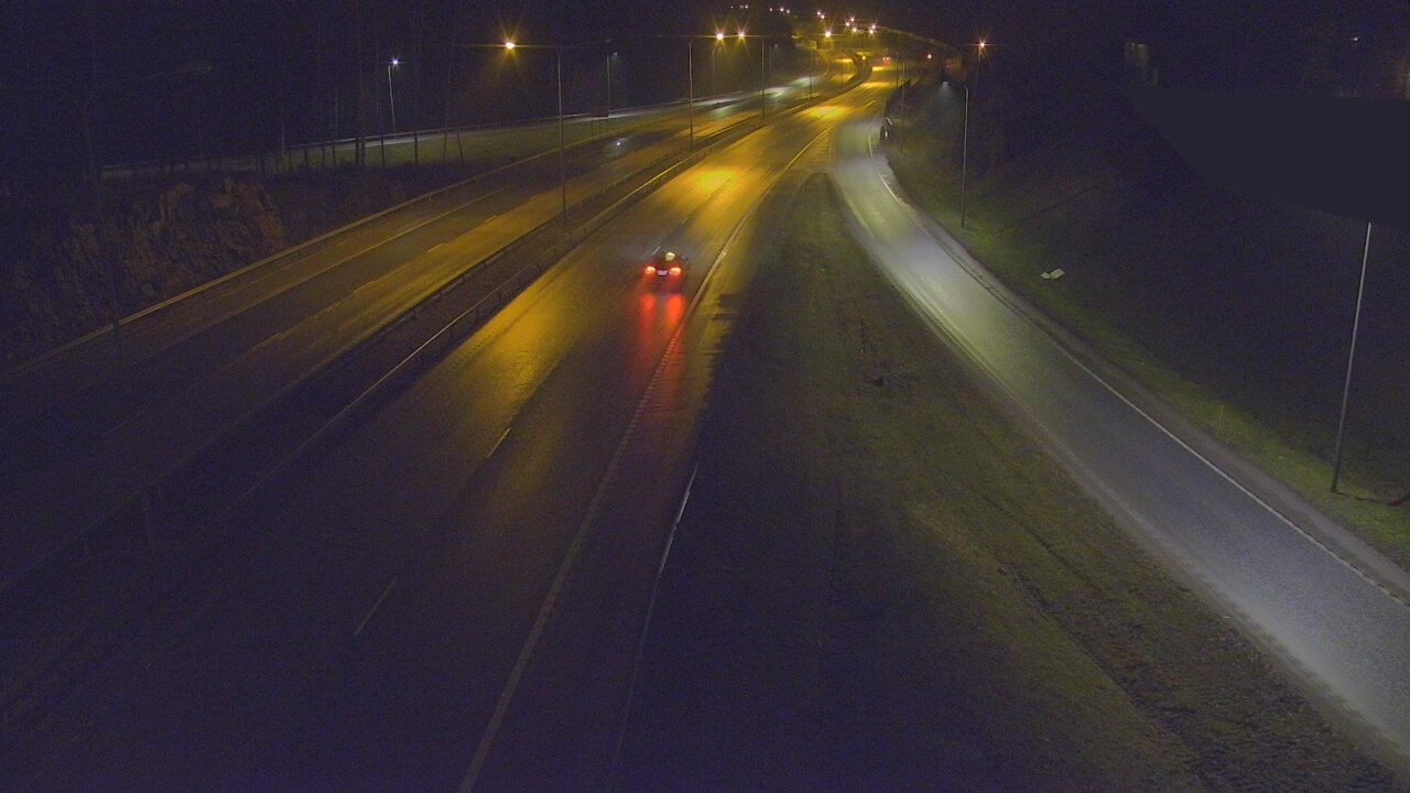 Weather Camera Image Väg 1 Esbo, Domsby, Espoo, Uusimaa