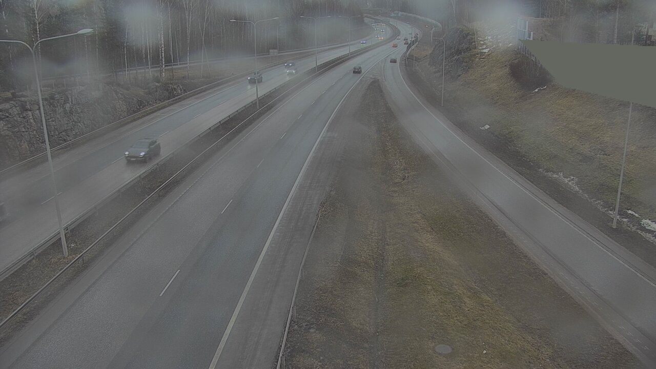 Weather Camera Image Road 1 Espoo, Tuomarila, Espoo, Uusimaa
