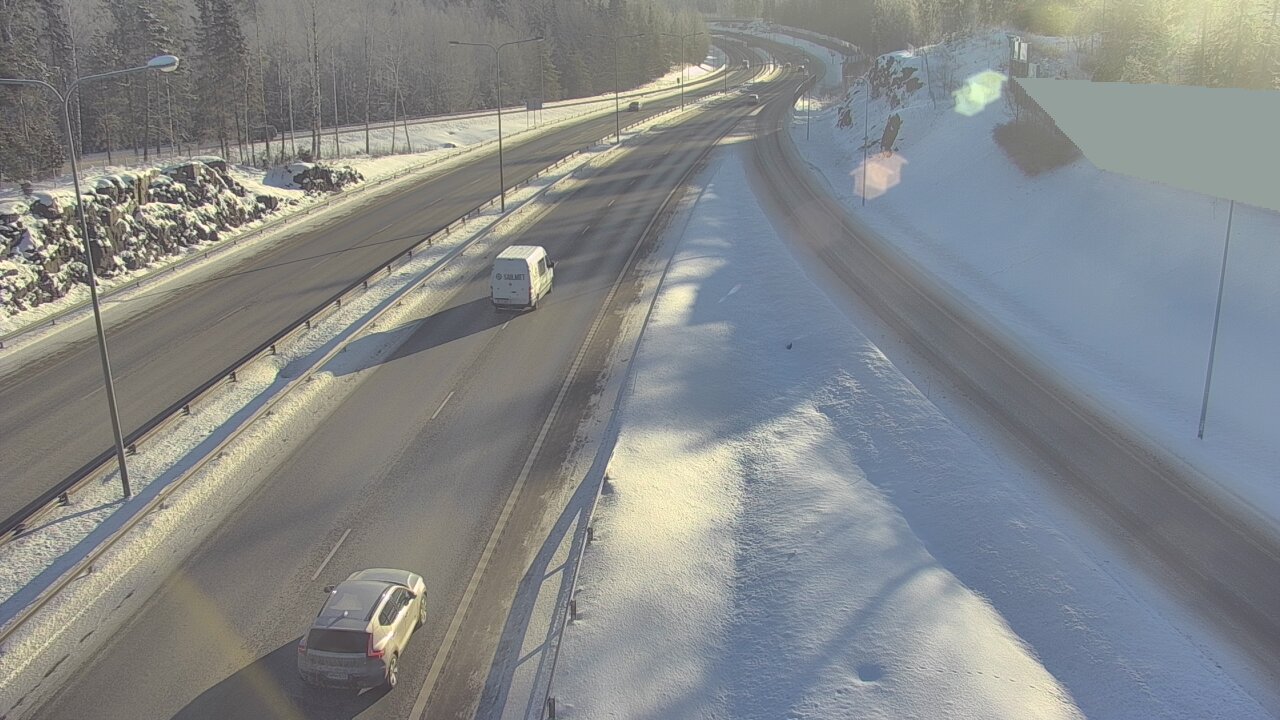 Weather Camera Image Väg 1 Esbo, Domsby, Espoo, Uusimaa