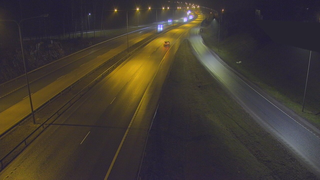 Weather Camera Image Väg 1 Esbo, Domsby, Espoo, Uusimaa