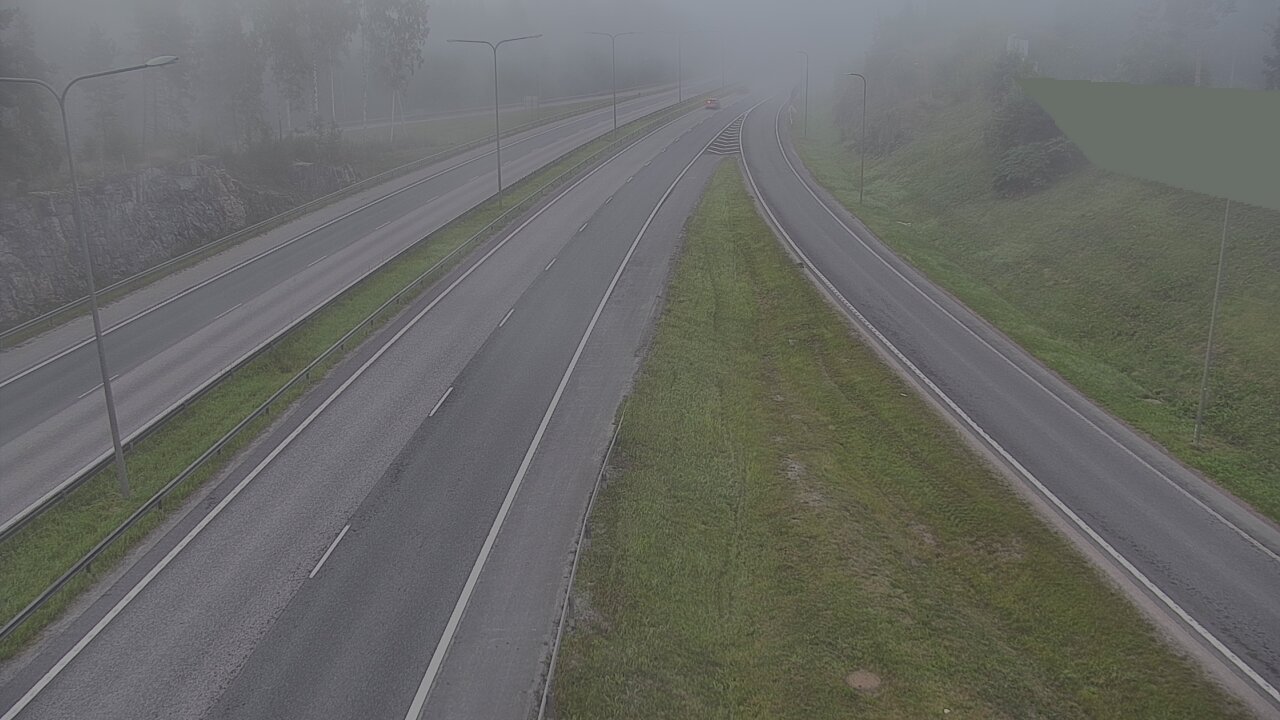 Weather Camera Image Road 1 Espoo, Tuomarila, Espoo, Uusimaa