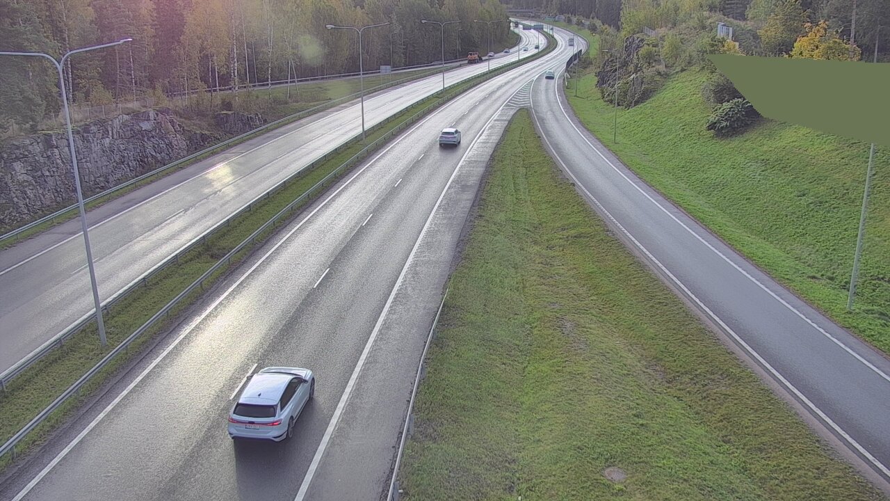 Weather Camera Image Road 1 Espoo, Tuomarila, Espoo, Uusimaa