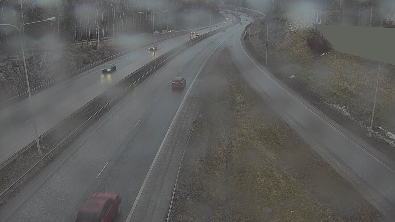 Weather Camera Image Road 1 Espoo, Tuomarila, Espoo, Uusimaa