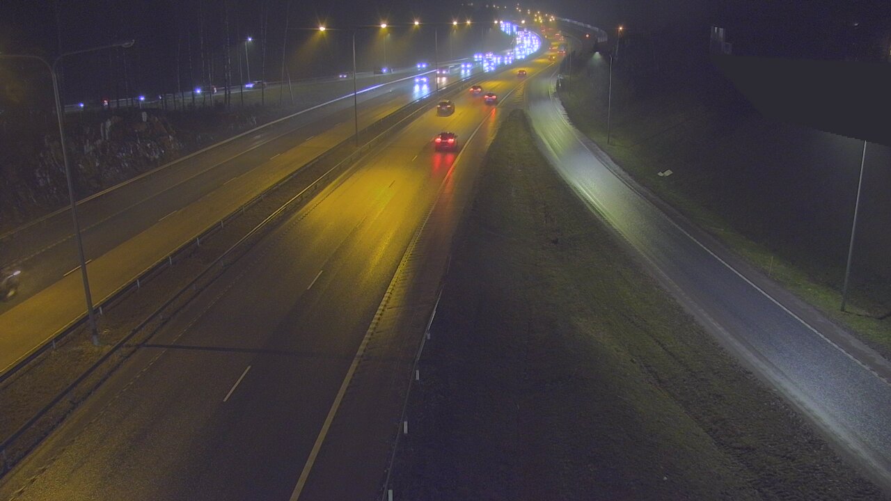 Weather Camera Image Väg 1 Esbo, Domsby, Espoo, Uusimaa