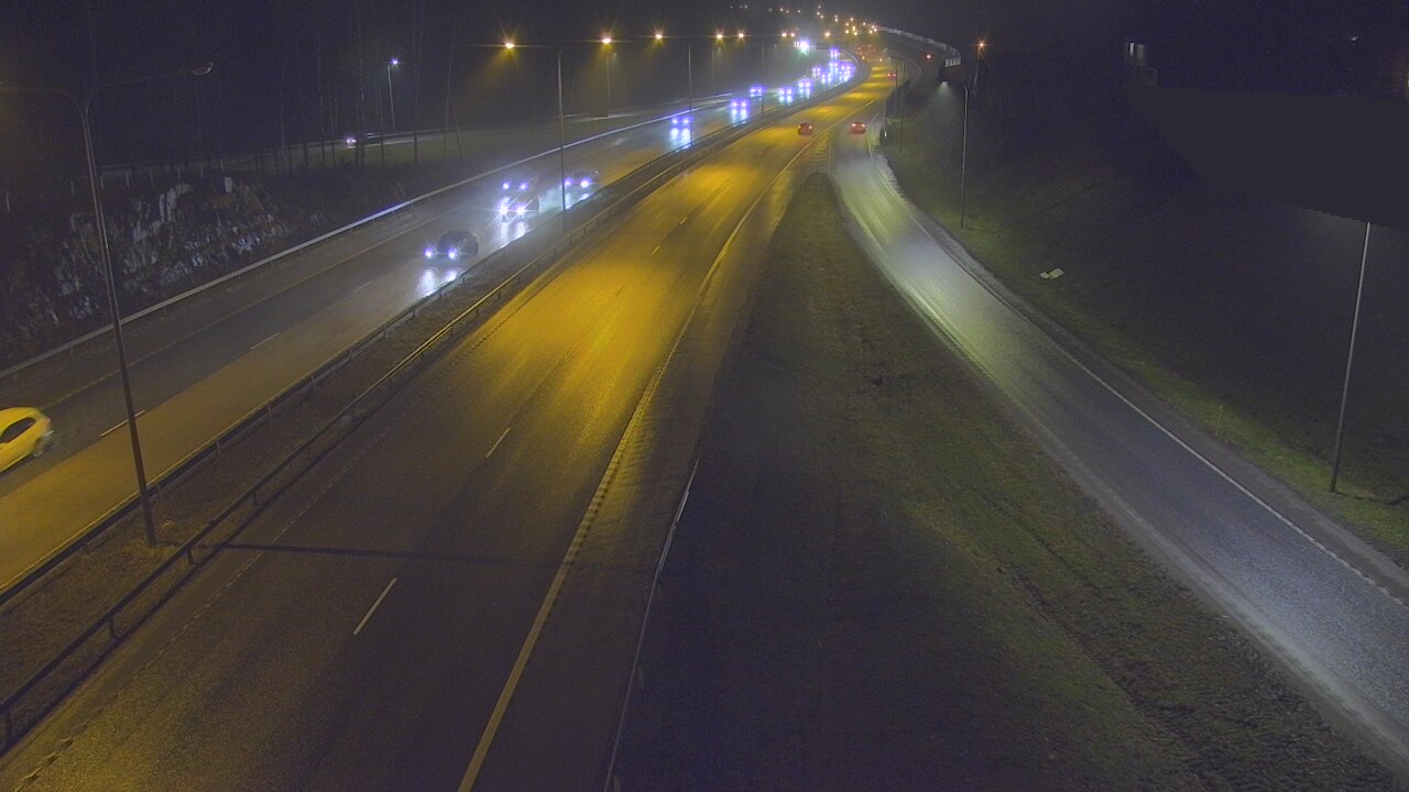 Weather Camera Image Väg 1 Esbo, Domsby, Espoo, Uusimaa