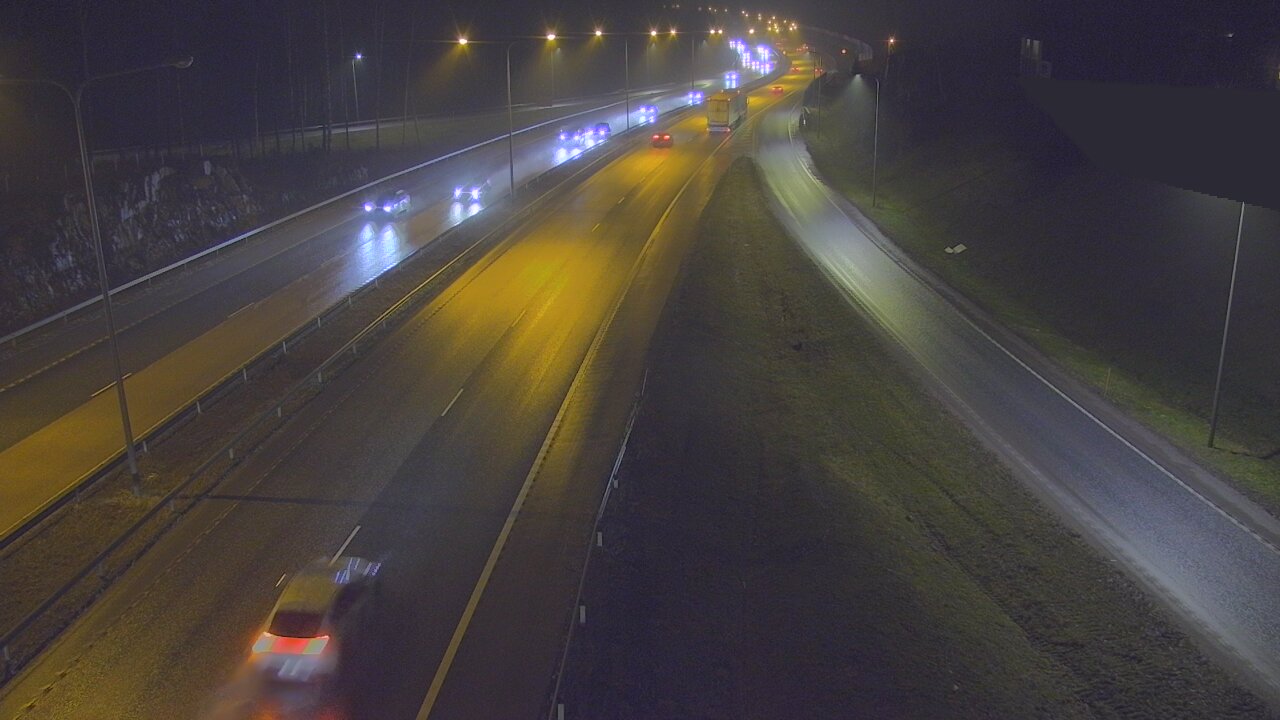 Weather Camera Image Väg 1 Esbo, Domsby, Espoo, Uusimaa