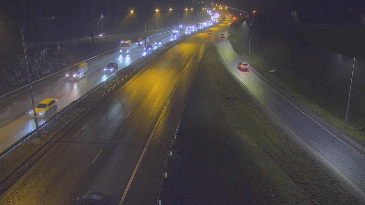 Weather Camera Image Väg 1 Esbo, Domsby, Espoo, Uusimaa