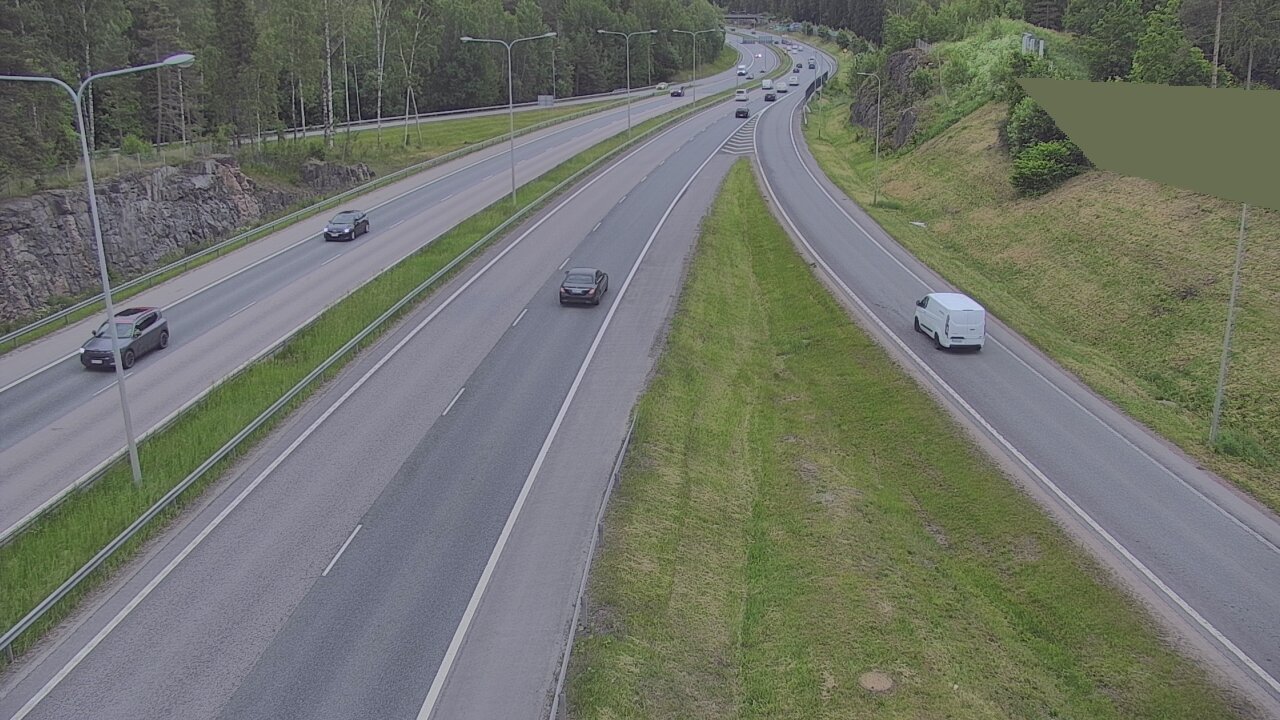 Weather Camera Image Road 1 Espoo, Tuomarila, Espoo, Uusimaa