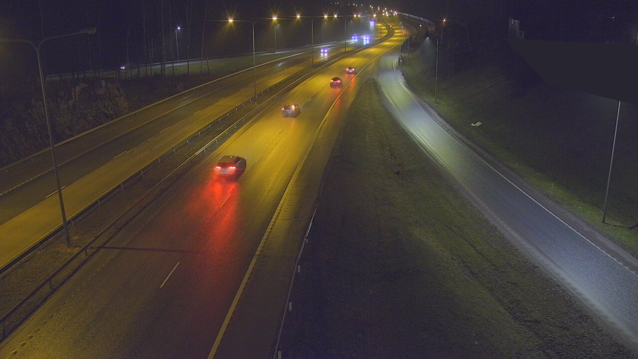 Weather Camera Image Väg 1 Esbo, Domsby, Espoo, Uusimaa