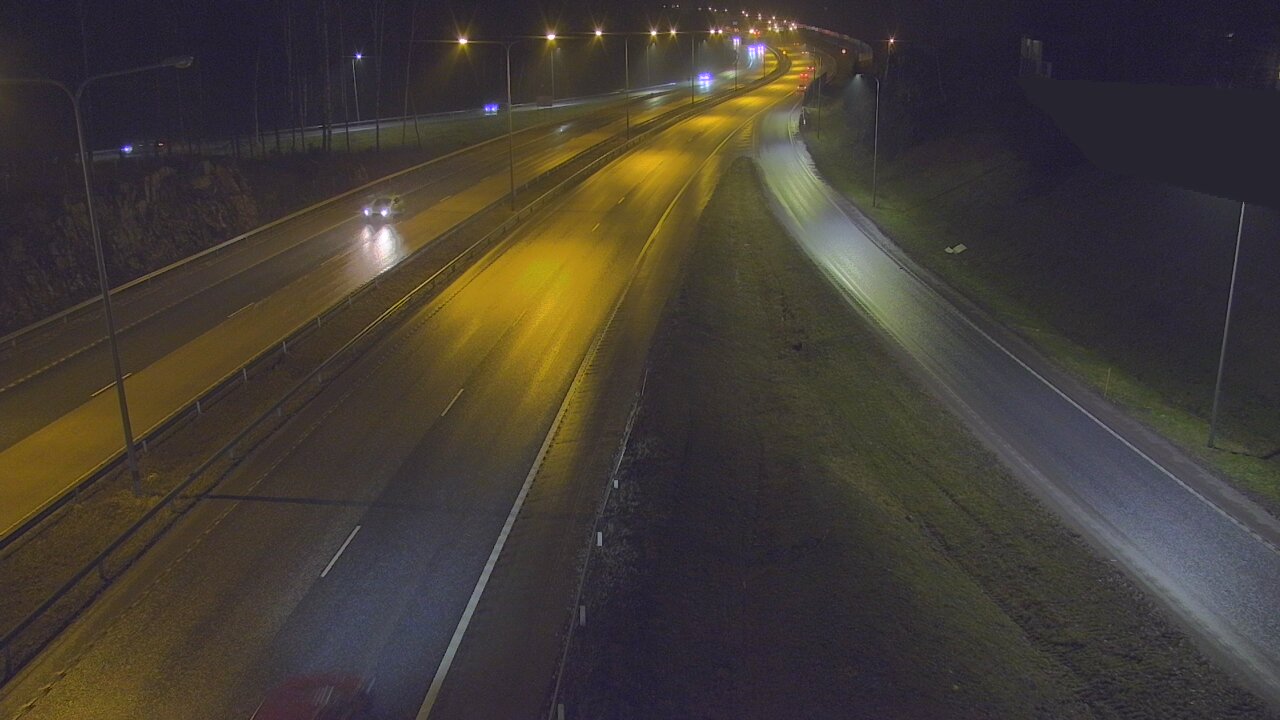 Weather Camera Image Väg 1 Esbo, Domsby, Espoo, Uusimaa