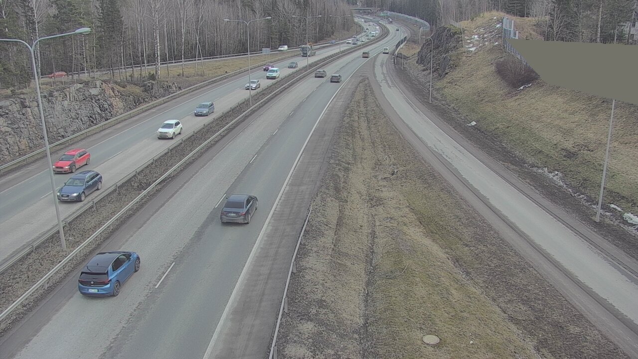 Weather Camera Image Road 1 Espoo, Tuomarila, Espoo, Uusimaa