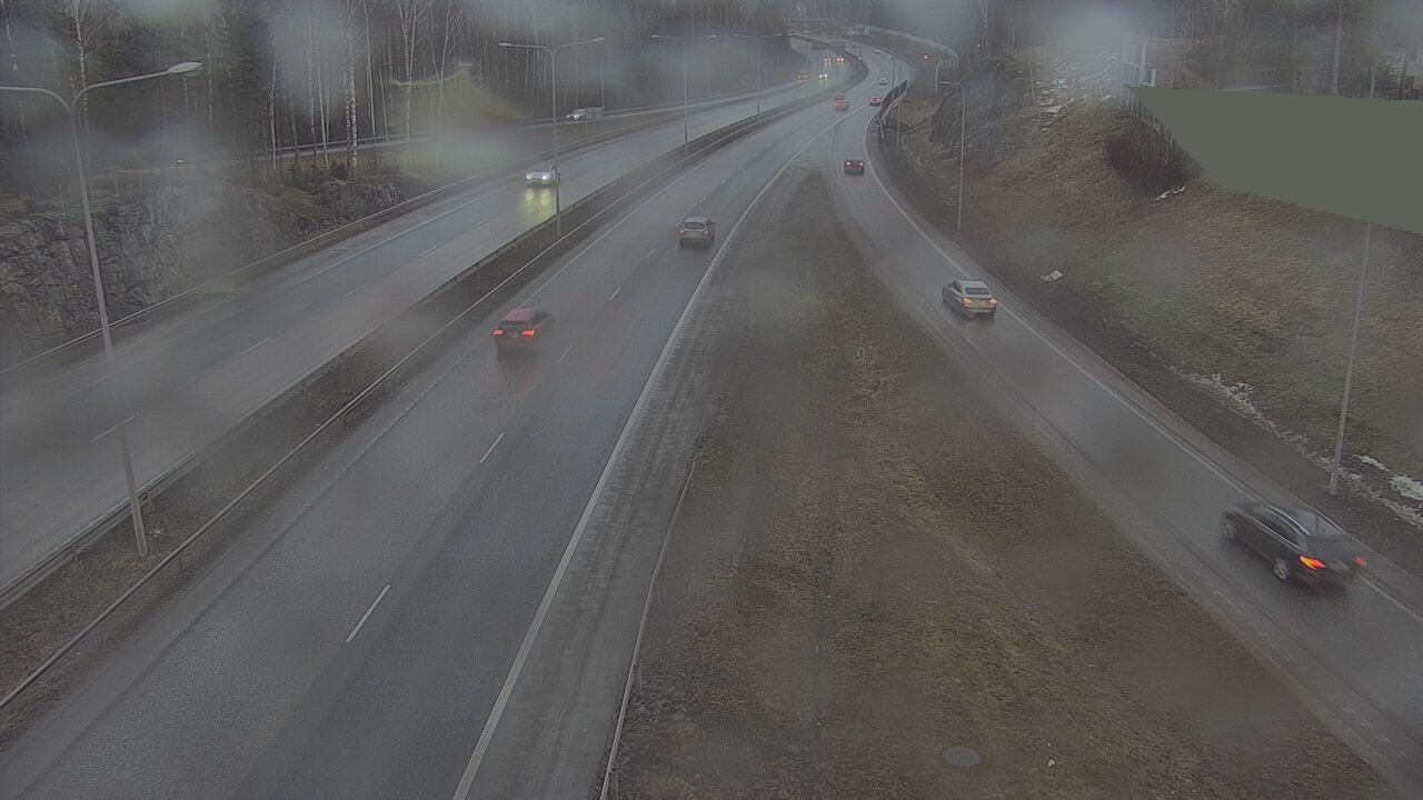 Weather Camera Image Road 1 Espoo, Tuomarila, Espoo, Uusimaa
