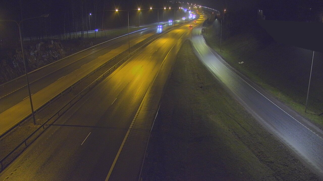Weather Camera Image Väg 1 Esbo, Domsby, Espoo, Uusimaa